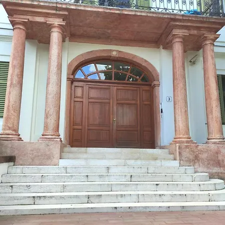 Lakeside Heritage Apartment Balatonfured