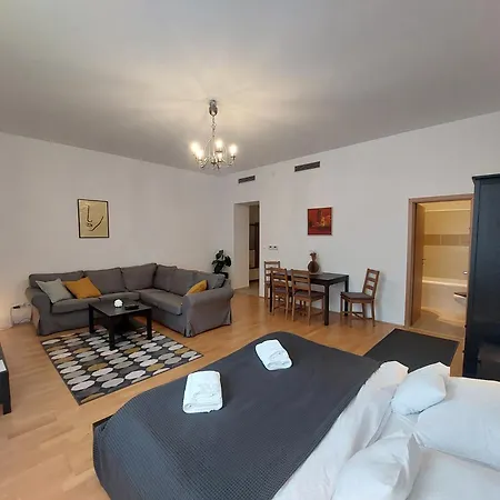 Appartamento Lakeside Heritage *